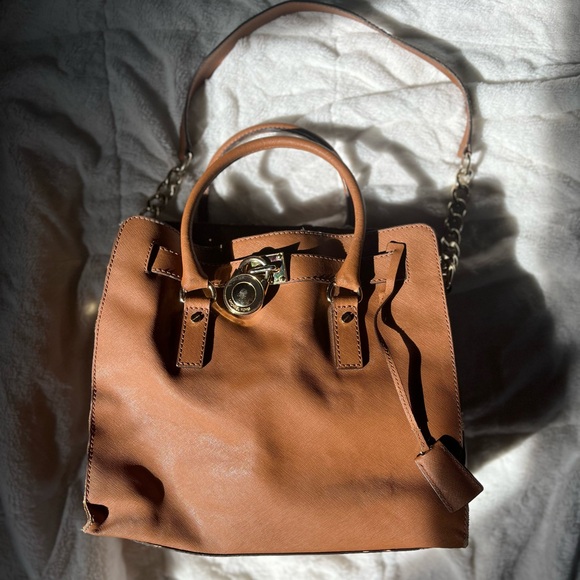 Michael Kors Handbags - Michael Kors Cognac Leather Shoulder Bag with Key RETAIL: 250-550+